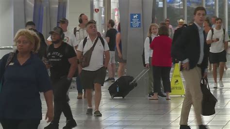 East Coast severe weather causes delays for passengers arriving at St. Louis Airport