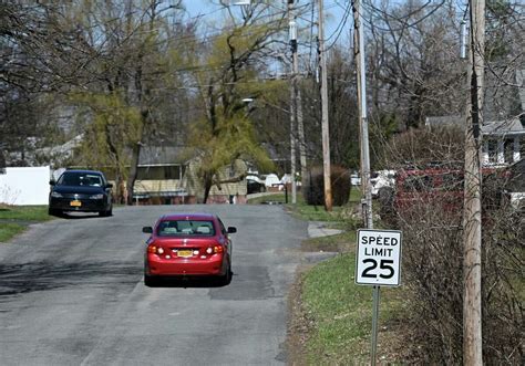 East Greenbush to lower town speed limit to 25 MPH