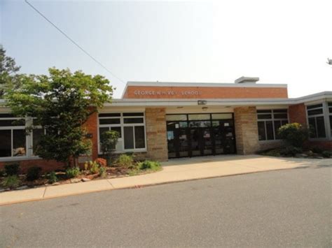 East Meadow, NY Elementary Schools