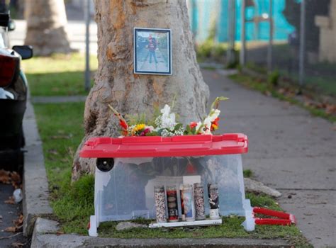 East Oakland shooting leaves teenager dead on Saturday night
