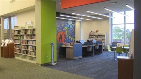 East Regional Library -- Lafayette Public Library