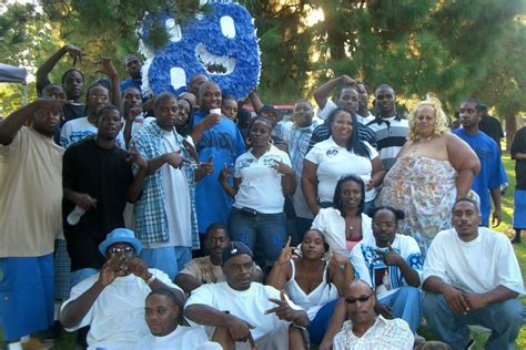 The late 1960's was the creation of exactly what would certainly be among one of the highly fierce plus ruthless African-American street organization in the history of Los Angeles, the Crips started with the production of a local street gang called the "Baby Avenues" by South Central, Los Angeles high school pupils, Raymond Washington and Stanley Tookie. 