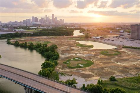 East river 9. East River 9 and Riverhouse Houston have recently opened their doors. As its name implies, East River 9 is a nine-hole, par-three golf course with a companion driving range, putting green, and pro ... 
