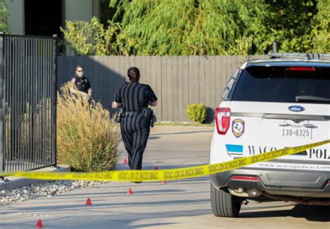 Teen shot after gunfire erupts at Westgate in Glendale. Geo resource failed to load. The witness aided the 18-year-old shooting victim and said he saw at least two bullet wounds on the young man .... 