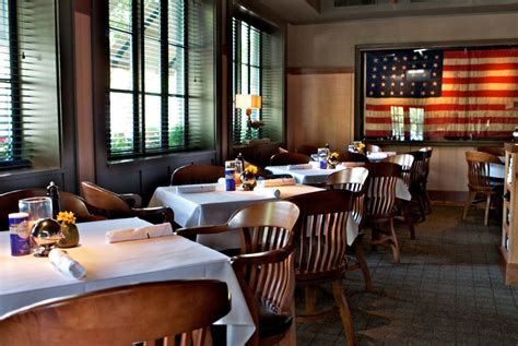 Easthampton grill. East Hampton Grill, East Hampton: See 300 unbiased reviews of East Hampton Grill, rated 4 of 5 on Tripadvisor and ranked #4 of 56 restaurants in East … 