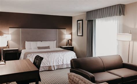 Eastland suites bloomington il. Things To Know About Eastland suites bloomington il. 