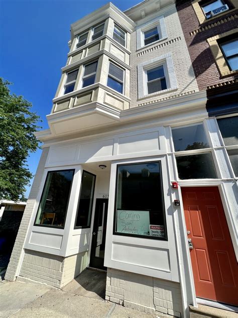 Easton apartments for rent. Videos. Virtual Tour. $2,546 - 4,143. 1 Bed. Dog & Cat Friendly Fitness Center In Unit Washer & Dryer Walk-In Closets Clubhouse Granite Countertops Concierge. (339) 229-6934. Find your ideal 1 bedroom apartment in North Easton. Discover 39 spacious units for rent with modern amenities and a variety of floor plans to fit your lifestyle. 