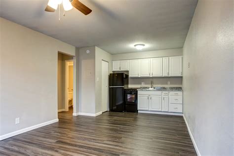 Virtual Tour. $1,735 - 3,100. 2-3 Beds. Discounts. Dog & Cat Friendly Pool In Unit Washer & Dryer Clubhouse Maintenance on site Carpet. (720) 753-4571. Print. See all available apartments for rent at Eastview Apartments in Denver, CO. Eastview Apartments has rental units .. Eastview apartments springfield photos