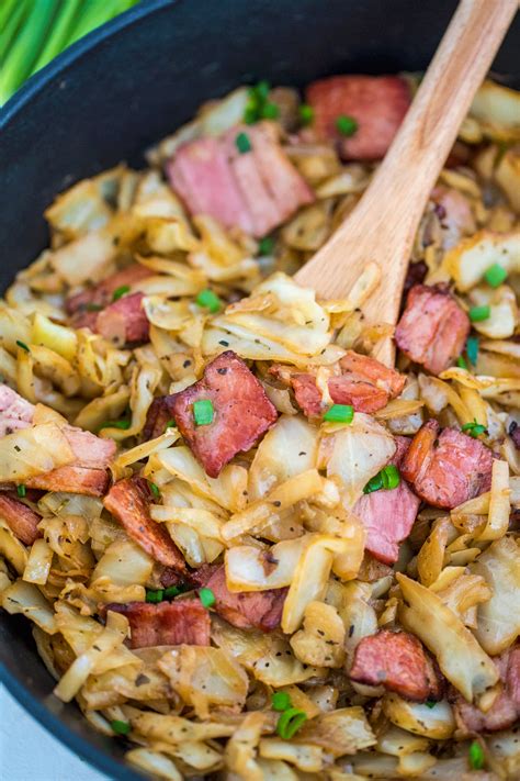 Easy Bacon Fried Cabbage [Video] - S&SM - Sweet and …