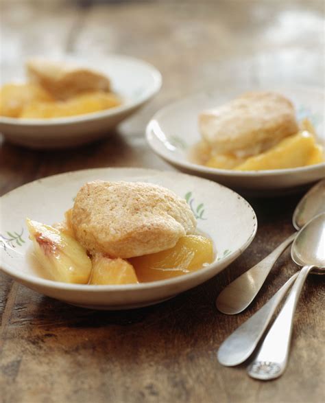 Easy Biscuit Crust Peach Cobbler Recipe - The Spruce Eats