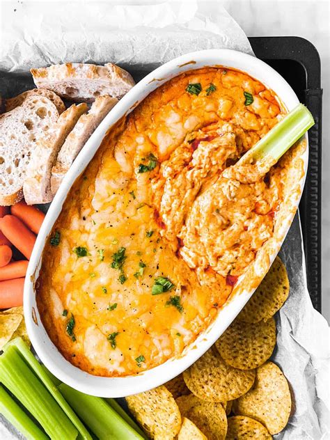 Easy Buffalo Chicken Dip