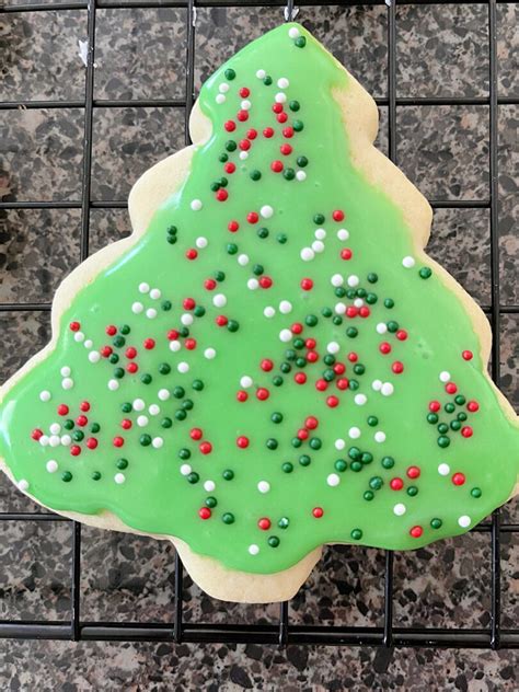 Easy Christmas Cookie Icing (that Hardens) - The Mommy Mouse …