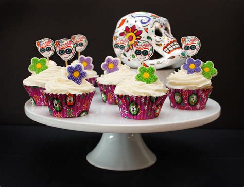 Easy Day of the Dead Party Ideas, Food and Crafts - Growing Up …