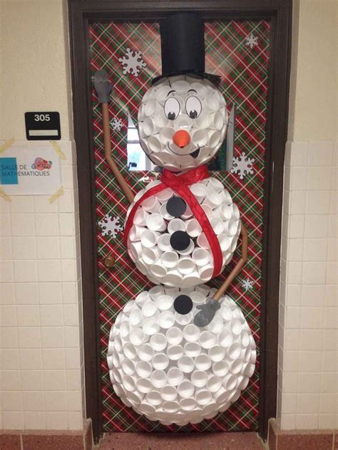 Easy Diy Door Decorations