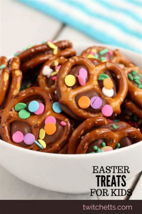 Easy Easter pretzel treats with Rolos - Twitchetts