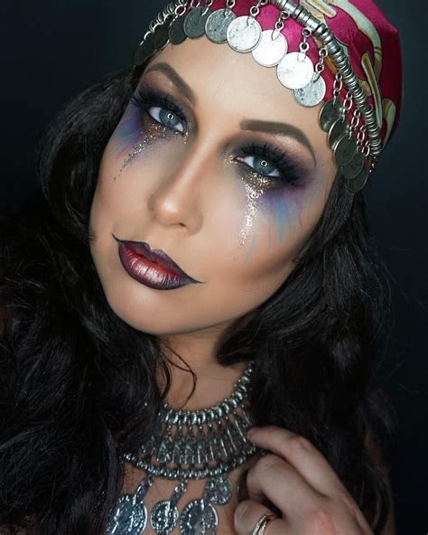 Easy Halloween Makeup Ideas and Looks For 2023