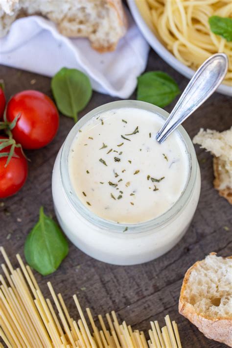 Easy Homemade Alfredo Sauce