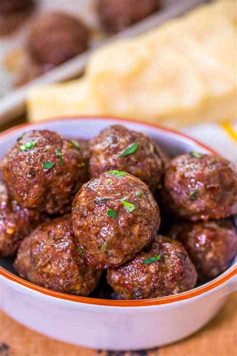 Easy Homemade Meatballs