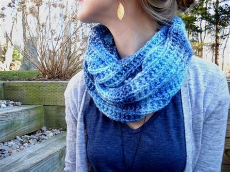 Easy Infinity Scarf Knit Pattern Knitting Patterns