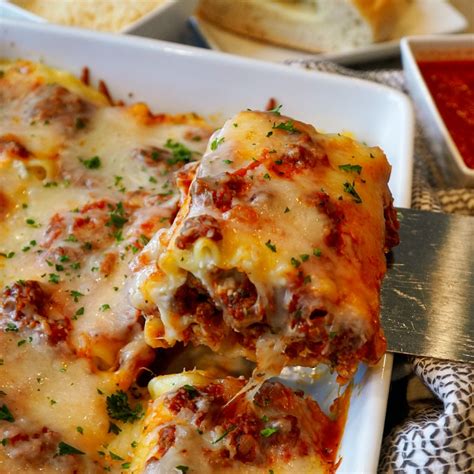 Easy Lasagna Rolls Recipe