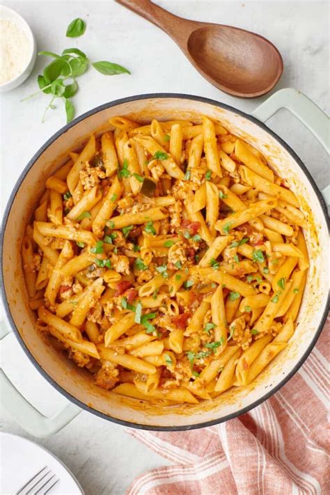 Easy One-Pot Ground Turkey Pasta
