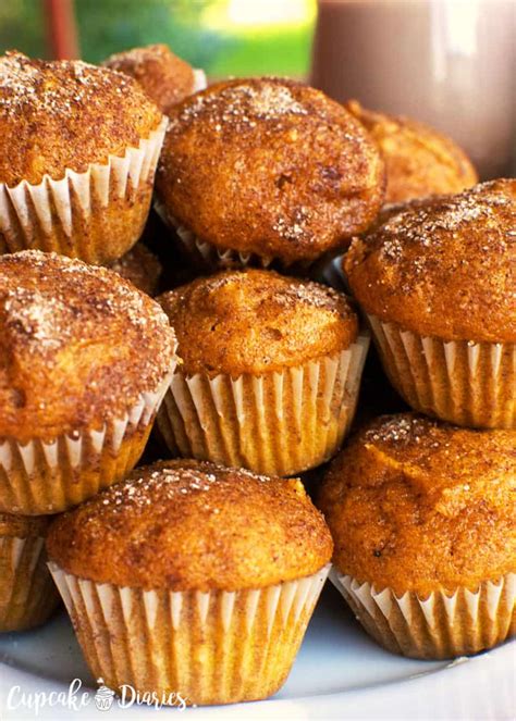 Easy Pumpkin Mini Muffins