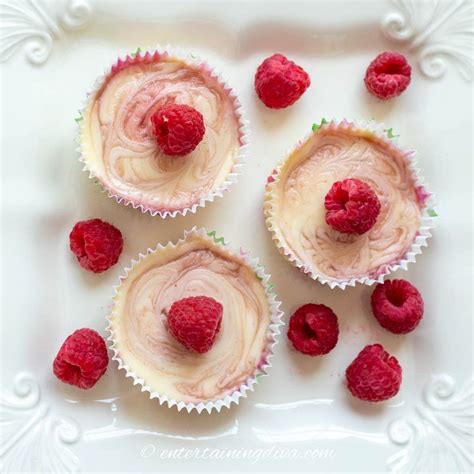 Easy Raspberry Swirl Mini Cheesecakes - Entertaining …