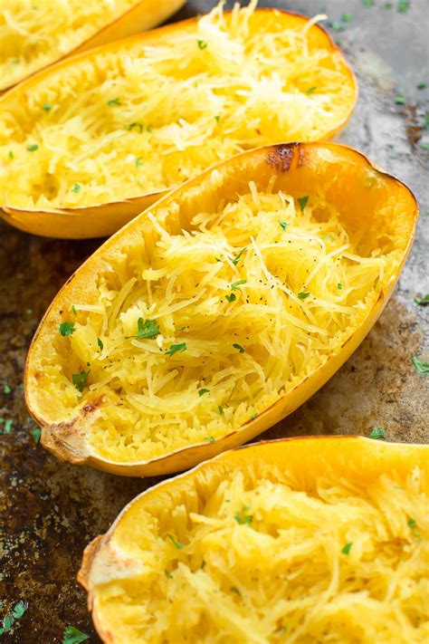 Easy Spaghetti Squash Spaghetti