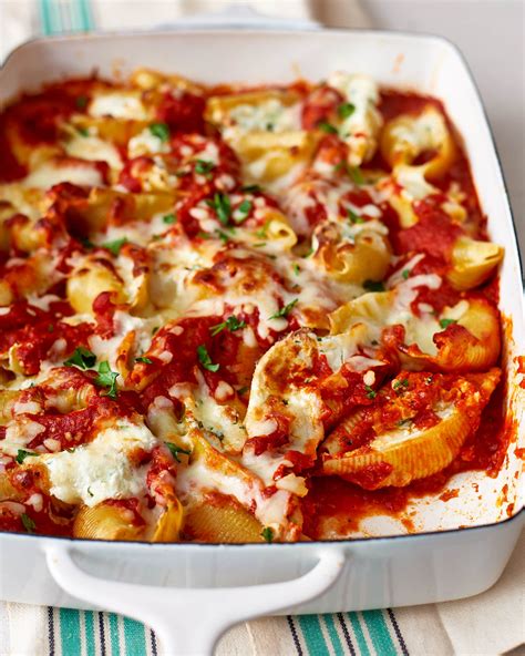 Easy Stuffed Shells Recipe With Mea