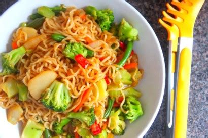 Easy Vegetable Chow Mein Tasty Kitchen: A Happy …