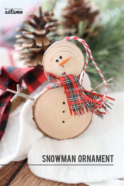 Easy Wood Slice Ornaments