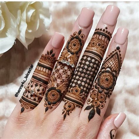 Easy henna finger design #farsulbeautyplus ️ # ... - TikTok