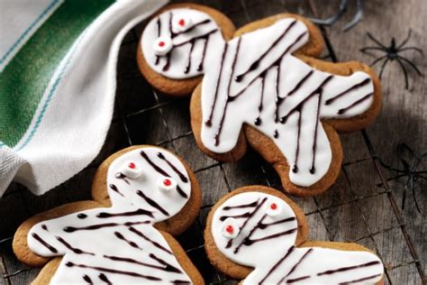 Easy home-made Halloween biscuit recipes - Netmums