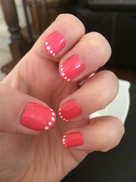Easy nails. Manu Luize. Updated February 20, 2024. Share. 10 Min Read. Easy nail art designs blog posts are always a big hit here on the blog, so now I’ve … 
