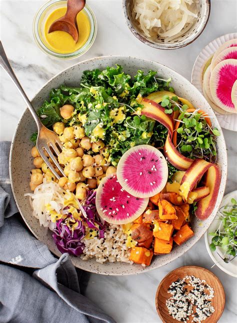 Easy plant based recipes. Dec 15, 2021 ... Featuring everything from creamy pastas to hearty grain bowls, stuffed vegetables, satiating salads, pizza, protein rich tofu and tempeh ... 