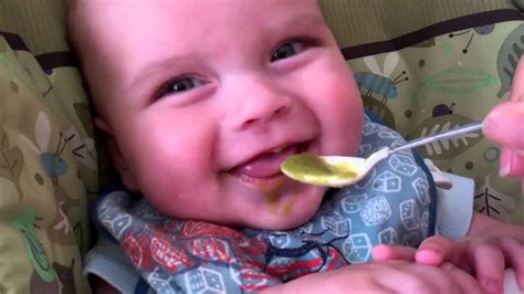 Eating Green Beans: Tips To Help Your Baby’s Digestion