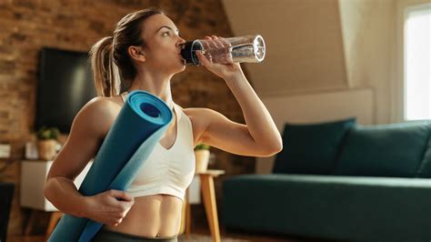Eating and Drinking During Exercise What to Do and What to Avoid
