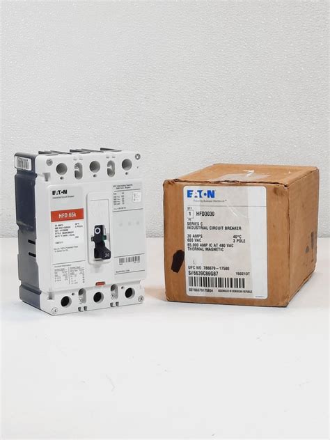 Eaton breakers customer service.  Molded case circuit breakers and industrial ...