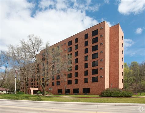 Eau claire apartment complexes. Things To Know About Eau claire apartment complexes. 