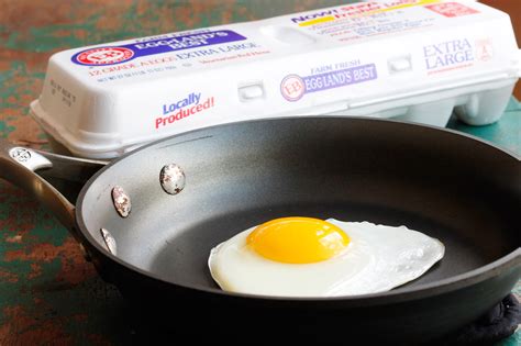 Eb eggs. DID YOU KNOW. Only Eggland’s Best eggs have 10× more Vitamin E and maintain freshness longer than ordinary eggs. Learn More. Unlock the full power of Eggland's Best lower cholesterol, superior egg nutrition and find delicious new egg recipes for breakfast, lunch, dinner, and dessert! 