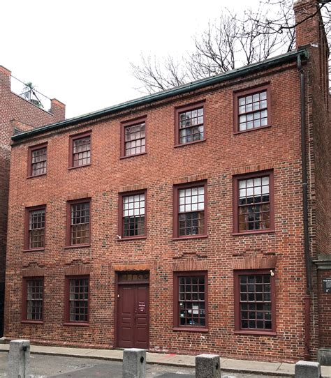 Ebenezer Clough House // 1711 – Buildings of New England