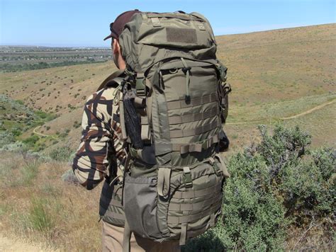 Eberlystock. The Halftrack is an extremely versatile and popular 3-day pack. It features two levels of varying-sized tuck-pockets lining its interior, MOLLE-style Padlock webbing racks inside and out, and a fold-down shelf that can be used to divide the main compartment into upper and lower chambers. It will carry two 3-liter hydration kits, … 