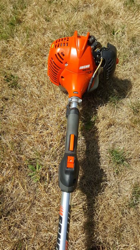 The ECHO SRM-266 weed Wacker has a strong engi
