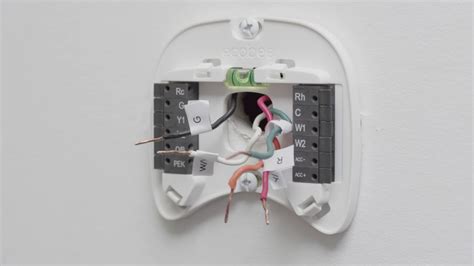Install your ecobee without a C wire. If you don't have a C wire, you'll need to use the Power Extender Kit (PEK) included to reliably power your ecobee. CHECKPOINT: 3 OR 4 WIRES The Power Extender Kit requires your system to have either of the following: 4 wires W/W1, Y/Y1, G, and R (or R C or 3 wires Y/Y1, G, and R (or R C or R H )