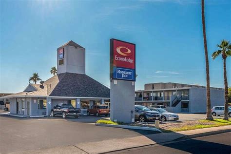  Book direct at the Econo Lodge Phoenix North I-17 hotel in Phoe