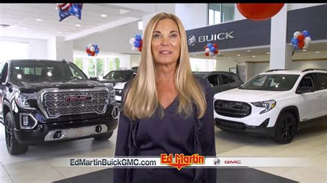 Ed martin buick gmc. Advanced Technology and Buick MyLink. If you need help with your vehicle's radio, (Apple CarPlay and Android Auto), audio players, phone, navigation system, and voice or speech recognition Ed Martin Buick-GMC of Anderson in ANDERSON, IN is here to help. You can also check out the Buick Owner Center. Learn More About Buick MyLink 