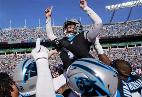 Eddy Pineiro has to make the winning field goal 3 times as Panthers beat Texans 15-13