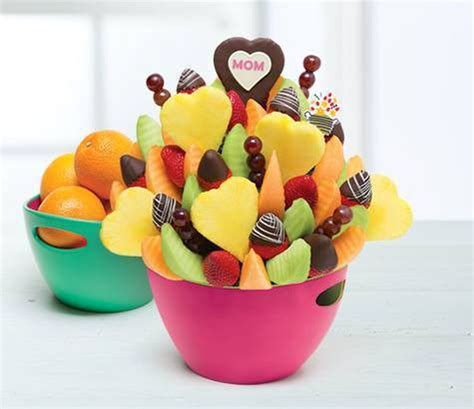 Find all the information for Edible Arrangements on MerchantC