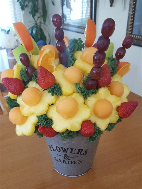 Edible arrangements charlottesville va. Celebrate that person in your life with a delicious sweat treat from Edible! Gifting has never been easier with Edibles Same Day Gift Delivery. 