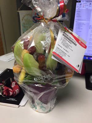 We also offer limited-time free delivery offers from time to time on select party-size arrangements and gift sets including fresh fruit arrangements paired with boxes of Dipped Fruit™, a cuddly teddy bear, and a bundle of festive balloons. Or, for the chocolate lover, we sometimes offer free delivery on our famous Dipped Fruit™ gifts, as well.